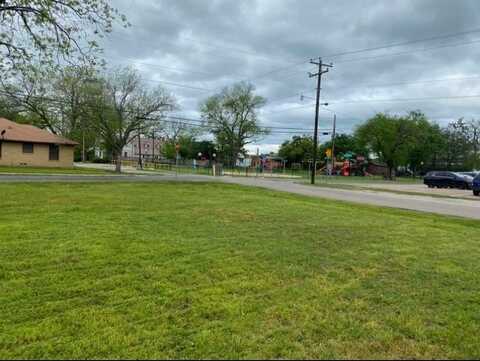 201 E Division Street, Pilot Point, TX 76258