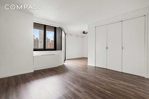 233 East 86th Street, New York, NY 10028