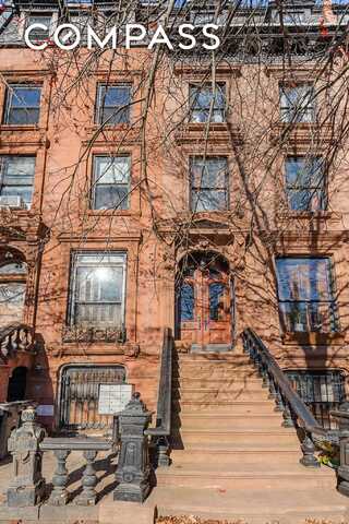 71 Gates Avenue, Brooklyn, NY 11238