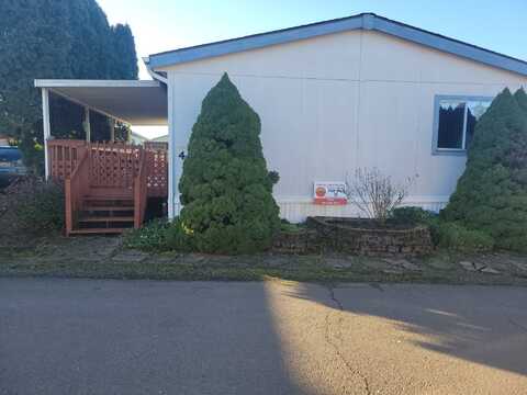 13401 NE 28th St, Vancouver, WA 98682