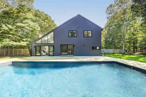 9 Rivers Road, East Hampton, NY 11937