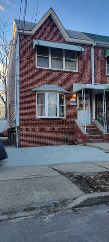 4161 Laconia Avenue, Bronx, NY 10466