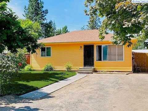 909 S Washington Ave., Warden, WA 98857