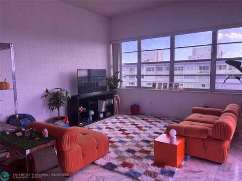 18051 Biscayne Blvd, North Miami Beach, FL 33160