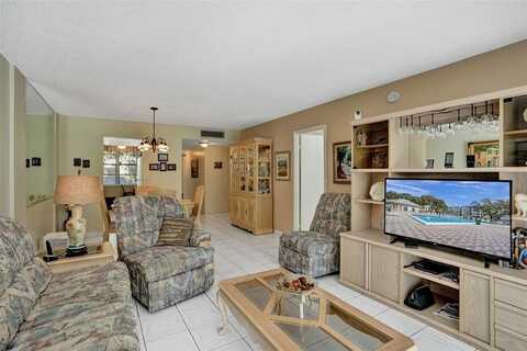 2999 NW 48th Ave, Lauderdale Lakes, FL 33313