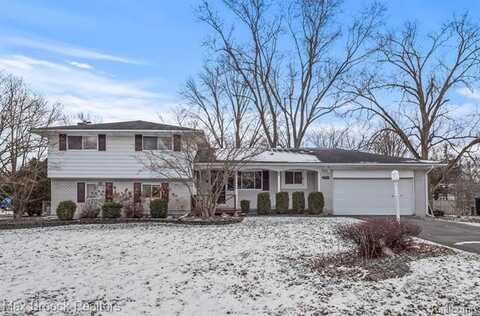 28893 Glenarden Street, Farmington Hills, MI 48334