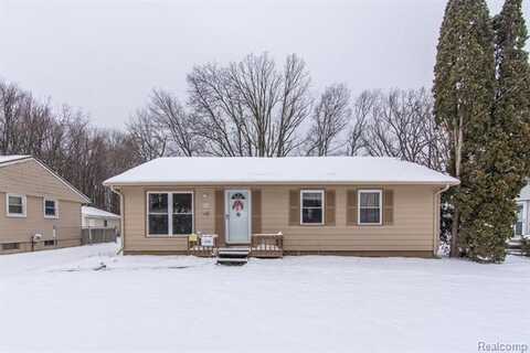 3130 SUNDERLAND Road, Lansing, MI 48911