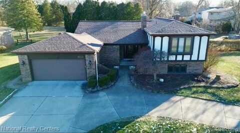 6812 EMERALD SHORES Drive, Troy, MI 48085