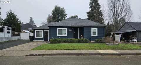 1656 W BROWN AVE, Roseburg, OR 97470