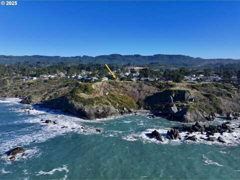 96370 NORTH DR, Brookings, OR 97415