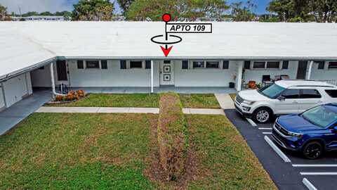 101 Leisure Lake Circle Circle, Boynton Beach, FL 33426