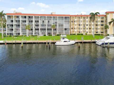 100 Paradise Harbour Boulevard, North Palm Beach, FL 33408