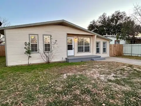 137 Windham St, San Angelo, TX 76903