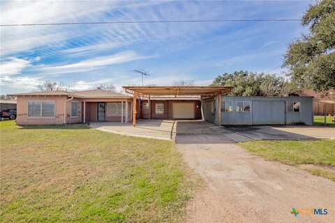 321 S Mehnert Street, Yorktown, TX 78164