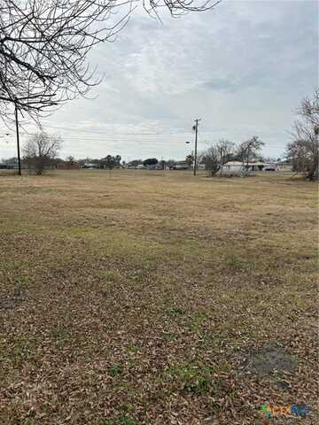 508 W Dallas Avenue, Seadrift, TX 77983