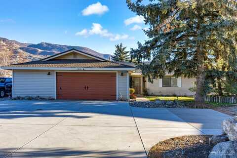 28240 Braeburn Place, Tehachapi, CA 93561