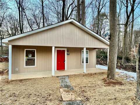 950 Hillsdale Street, Reidsville, NC 27320