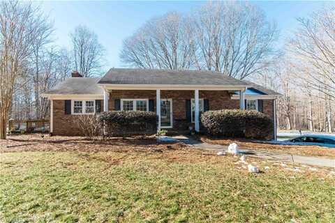 4982 West Road, Kernersville, NC 27284