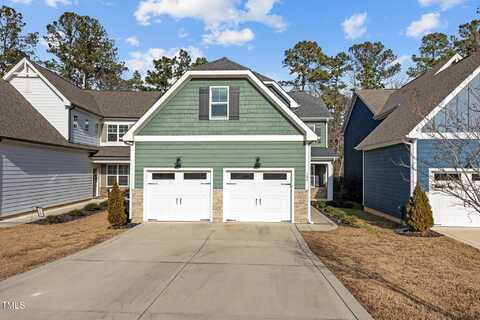 104 Spruce Hollow Circle, Spring Lake, NC 28390