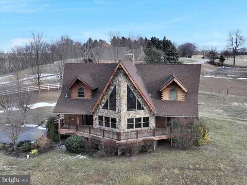 21 SPORTSMAN ROAD, WERNERSVILLE, PA 19565