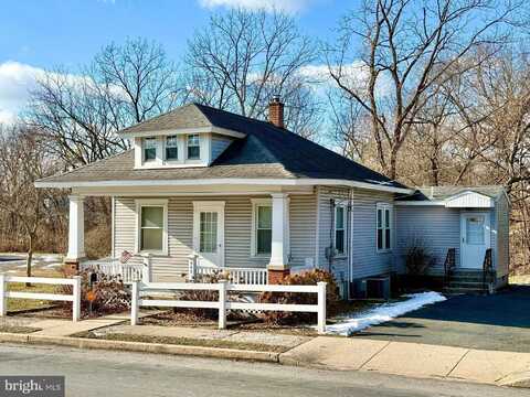 545 FARMINGTON AVENUE, POTTSTOWN, PA 19464