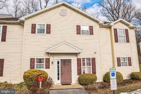 122 CHRISTINE DRIVE, READING, PA 19606