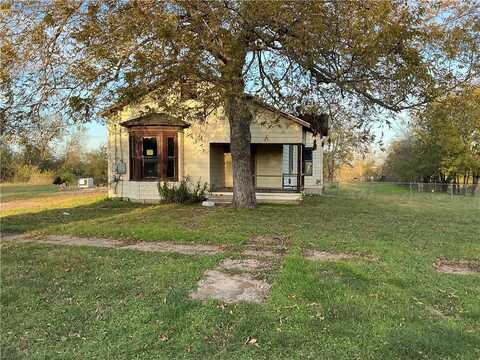 917 W Angeline Street, Groesbeck, TX 76642