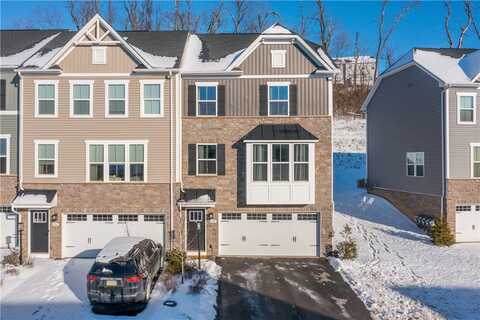 438 Greenwood Dr, Strabane, PA 15317