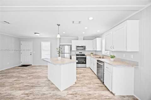 54Th, FORT LAUDERDALE, FL 33312