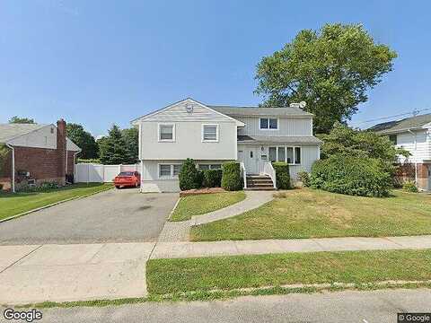 Kingston, HICKSVILLE, NY 11801