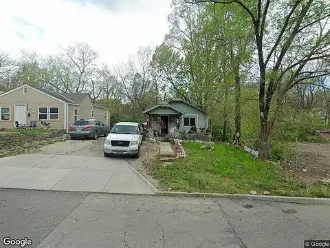 Bellefontaine, KANSAS CITY, MO 64132