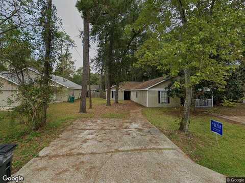 Walnut St, Covington, LA 70433