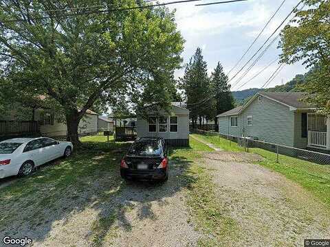 133Rd, CHARLESTON, WV 25315