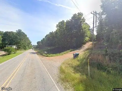 Persimmon Ln, Talladega, AL 35160