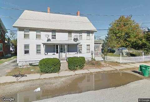 Felker St, Rochester, NH 03839