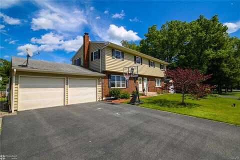 Shadow Oaks, SLATINGTON, PA 18080