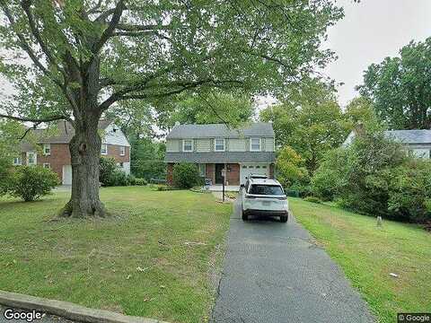 Meadowbrook, BROOKHAVEN, PA 19015