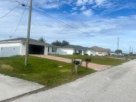 15Th, CAPE CORAL, FL 33993
