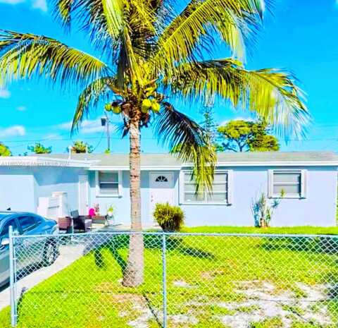 Avenue H, RIVIERA BEACH, FL 33404