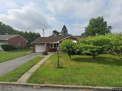 Elmwood, WHITEHALL, PA 18052