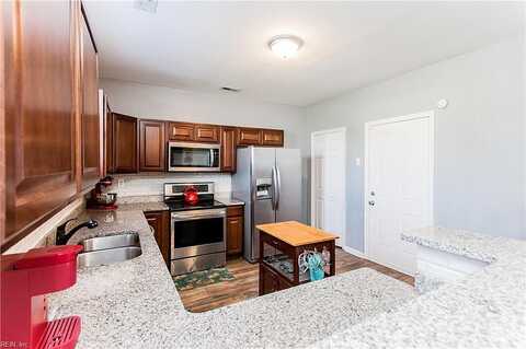 Lincoln, PORTSMOUTH, VA 23704