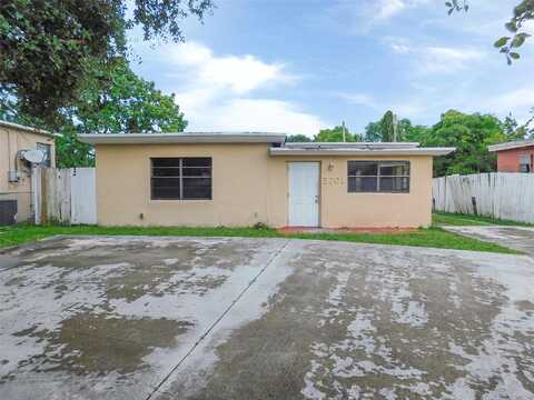 58Th, WEST PARK, FL 33023