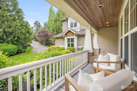 Adria, BAINBRIDGE ISLAND, WA 98110