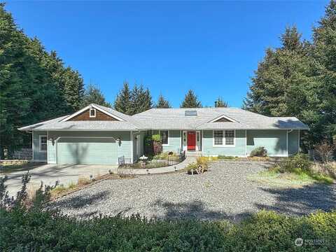 Henkes, SEQUIM, WA 98382