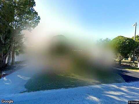 74Th, SAINT PETERSBURG, FL 33709