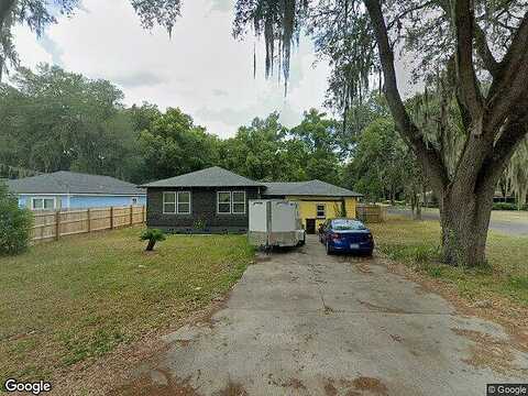 1St, GAINESVILLE, FL 32641