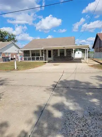 Se 40Th, Paris, TX 75460