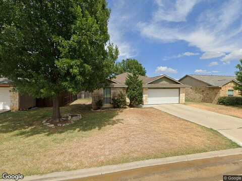 8Th, BROWNWOOD, TX 76801