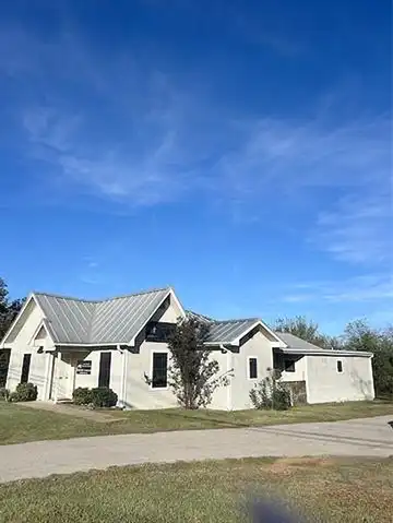 Church, SULPHUR SPRINGS, TX 75482