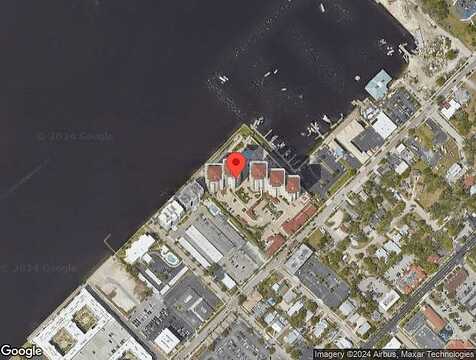 1St, FORT MYERS, FL 33901